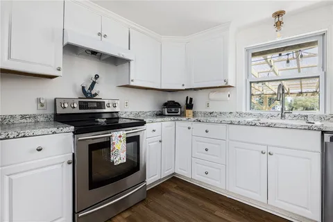 $3,000 | 340 Old Mill Lane, Portsmouth, RI 02871