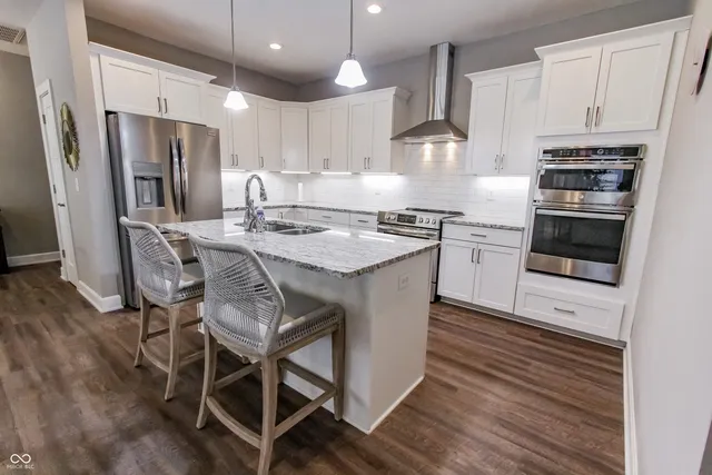 $375,000 | 2326 Saddle Drive, Shelbyville, IN 46176