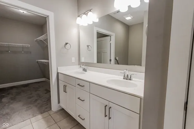 $375,000 | 2326 Saddle Drive, Shelbyville, IN 46176