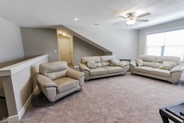 $375,000 | 2326 Saddle Drive, Shelbyville, IN 46176