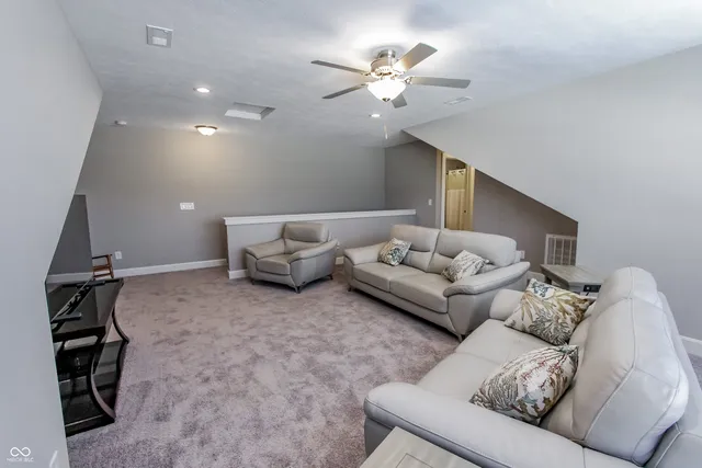 $375,000 | 2326 Saddle Drive, Shelbyville, IN 46176