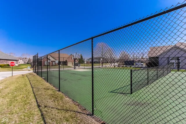 $375,000 | 2326 Saddle Drive, Shelbyville, IN 46176