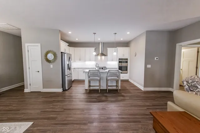 $375,000 | 2326 Saddle Drive, Shelbyville, IN 46176