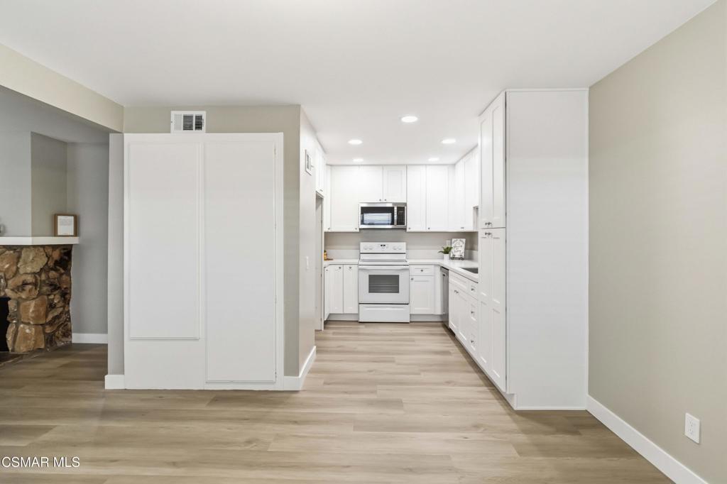 569 Spring Road, Unit 50 Moorpark, CA 93021 - Photo 15 of 58