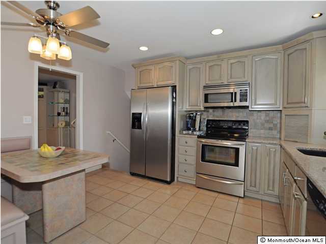 2 Sandybrook Road Manalapan, NJ 07726 - Photo 2 of 3 Additional Photo
