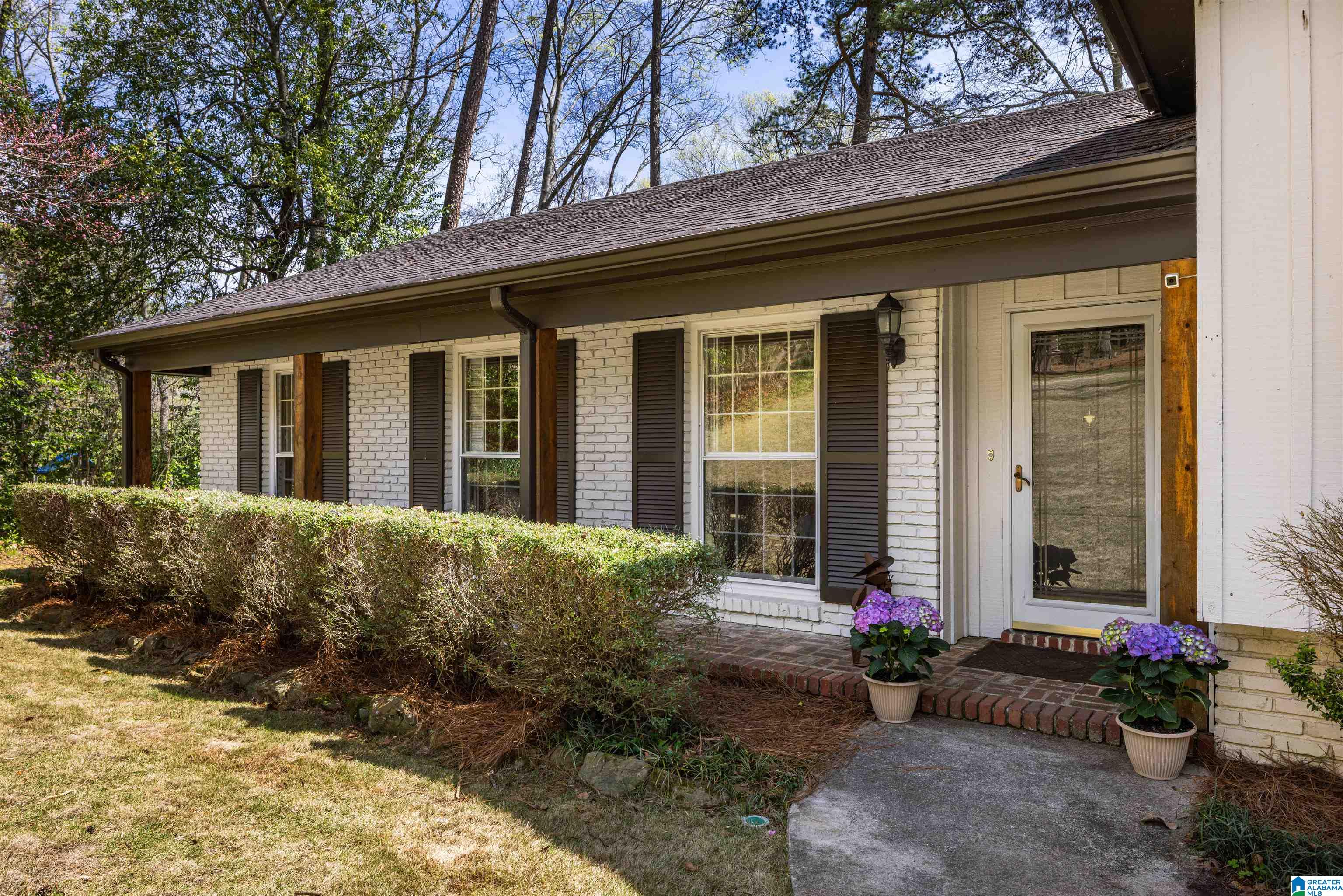 3709 Woodvale Road Birmingham, AL 35223 - Photo 4 of 49