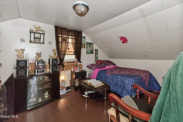$109,000 | 12 Quail Street, Albany, NY 12206