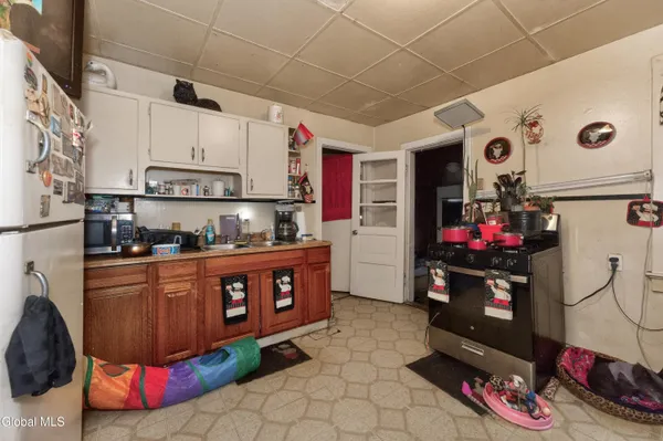 $109,000 | 12 Quail Street, Albany, NY 12206