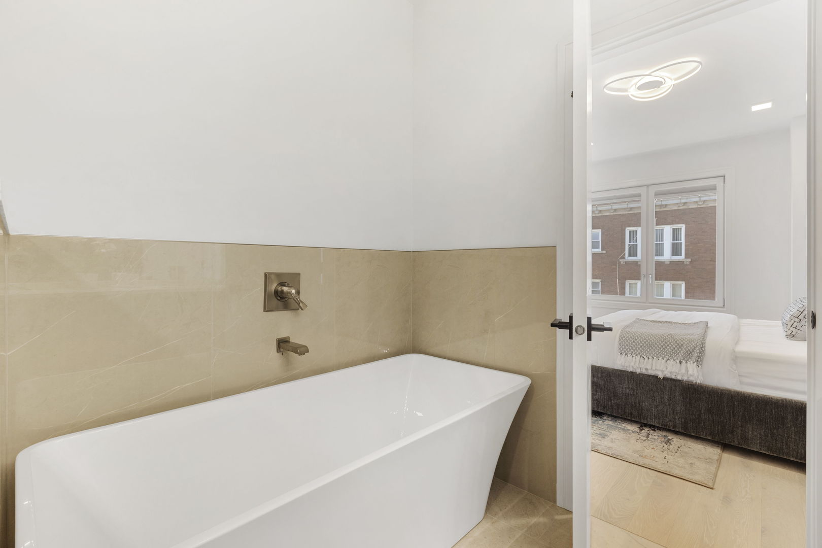 334 East Pershing Road Chicago, IL 60653 - Photo 44 of 86