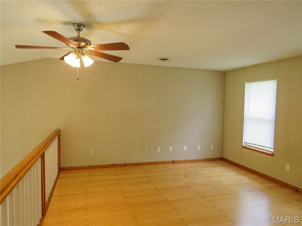 811 Shady Lane Sullivan, MO 63080 - Photo 11 of 29