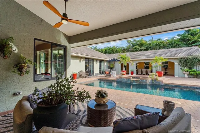 $1,395,000 | 4803 Southwest Lake Grove Circle, Palm City, FL 34990