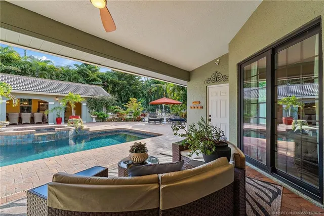 $1,395,000 | 4803 Southwest Lake Grove Circle, Palm City, FL 34990