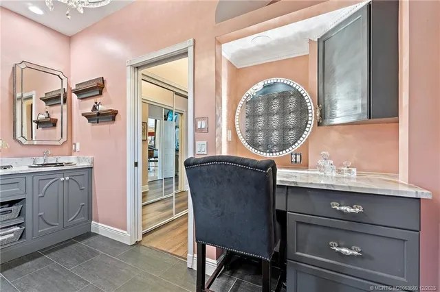 $1,395,000 | 4803 Southwest Lake Grove Circle, Palm City, FL 34990