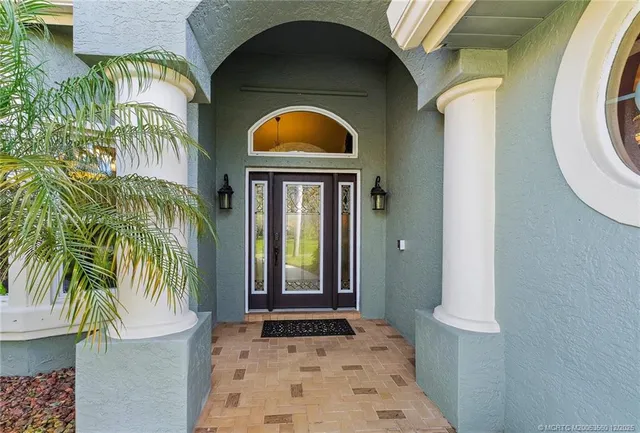 $1,395,000 | 4803 Southwest Lake Grove Circle, Palm City, FL 34990