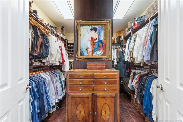 $1,395,000 | 4803 Southwest Lake Grove Circle, Palm City, FL 34990