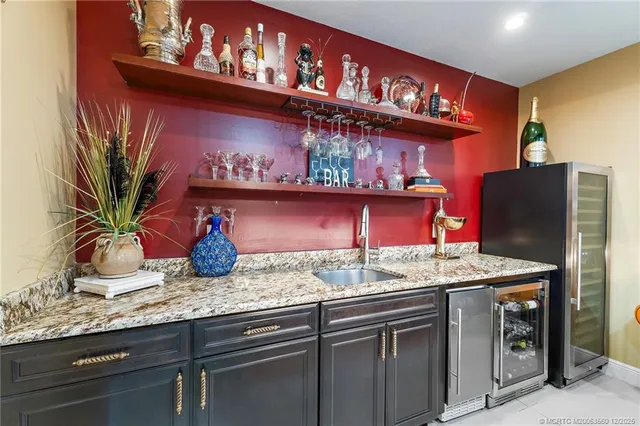 $1,395,000 | 4803 Southwest Lake Grove Circle, Palm City, FL 34990