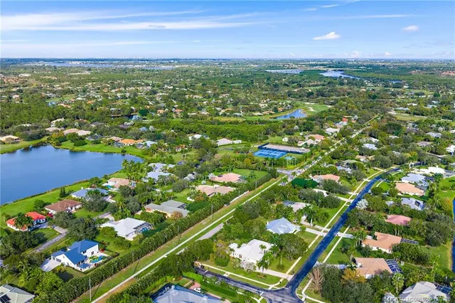 $1,395,000 | 4803 Southwest Lake Grove Circle, Palm City, FL 34990