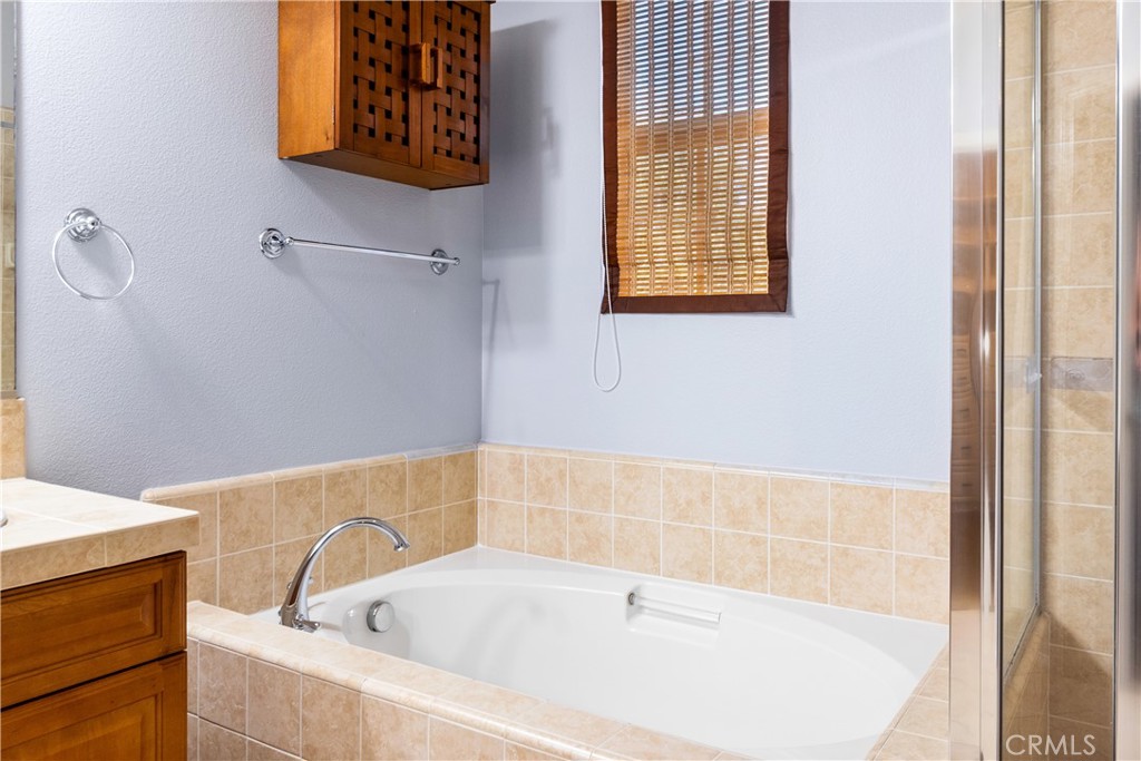 116 Chantilly Irvine, CA 92620 - Photo 17 of 31