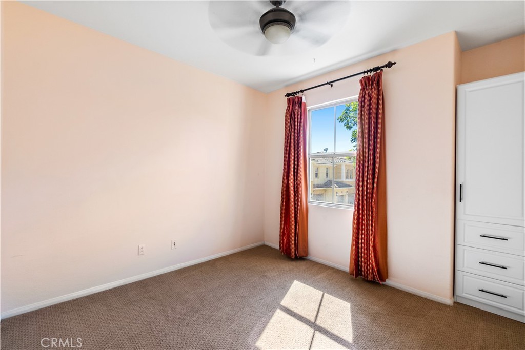 116 Chantilly Irvine, CA 92620 - Photo 23 of 31