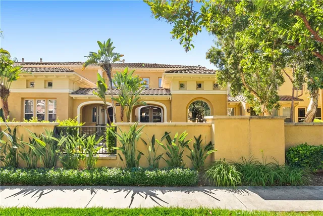 $4,350 | 116 Chantilly, Irvine, CA 92620