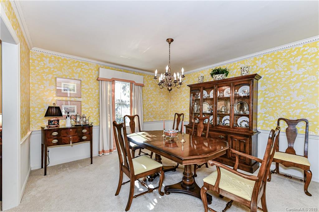 1357 Braeburn Road Charlotte, NC 28211 - Photo 11 of 40 Gallery Image 11