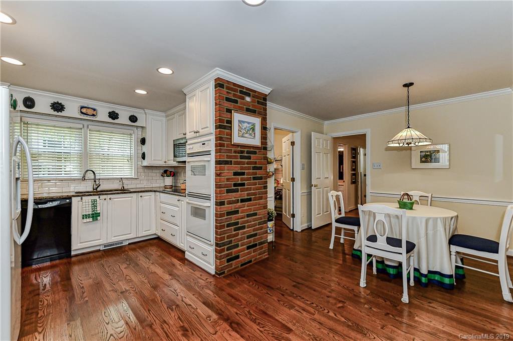 1357 Braeburn Road Charlotte, NC 28211 - Photo 12 of 40 Gallery Image 12