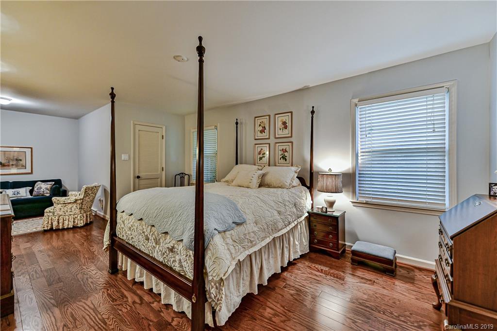 1357 Braeburn Road Charlotte, NC 28211 - Photo 28 of 40 Gallery Image 28