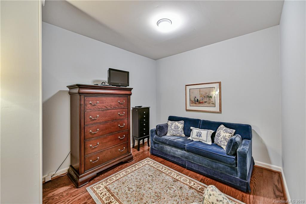 1357 Braeburn Road Charlotte, NC 28211 - Photo 30 of 40 Gallery Image 30