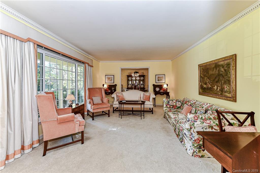 1357 Braeburn Road Charlotte, NC 28211 - Photo 9 of 40 Gallery Image 9