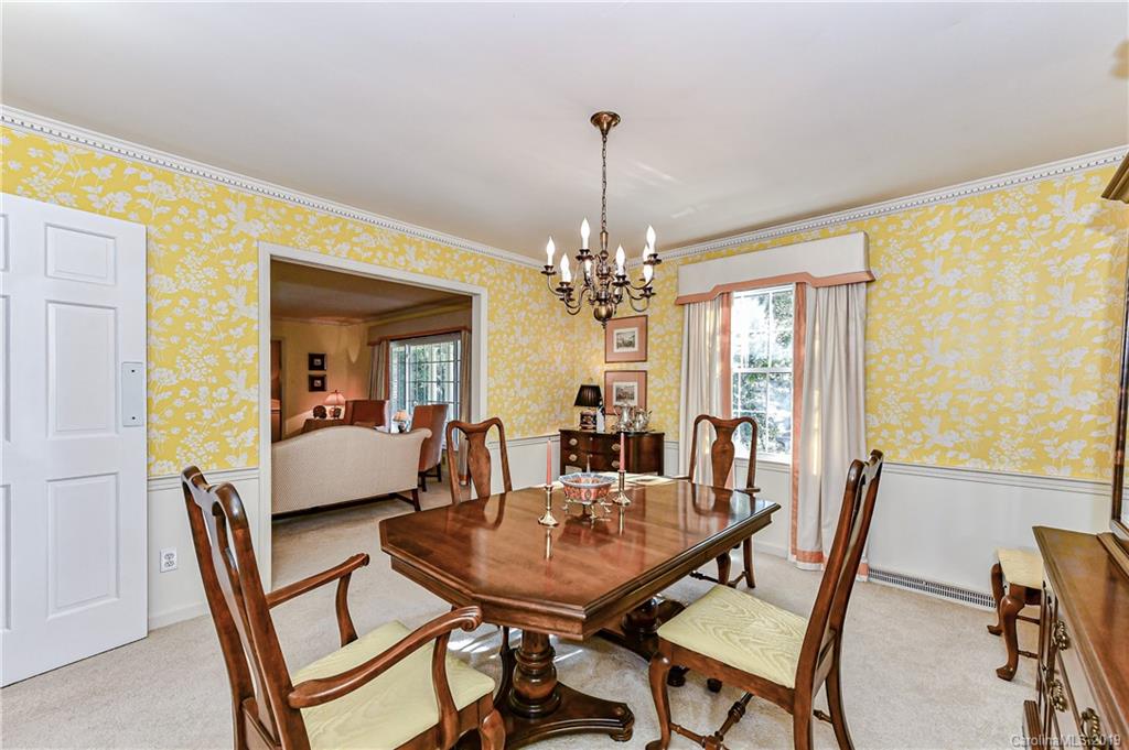 1357 Braeburn Road Charlotte, NC 28211 - Photo 10 of 40 Gallery Image 10