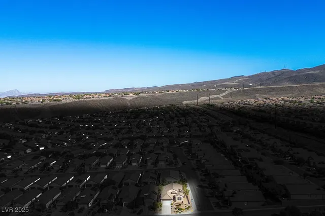 $1,860 | 2608 Centaurus Street, Henderson, NV 89044