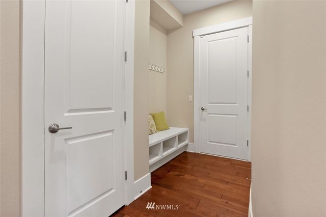 $910,000 | 6502 Southeast 7th Place, Renton, WA 98059