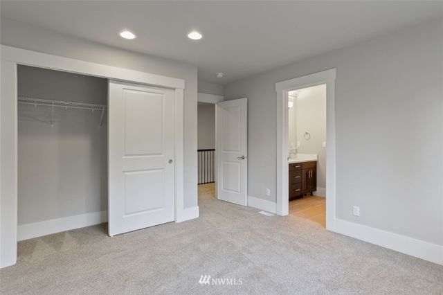 $910,000 | 6502 Southeast 7th Place, Renton, WA 98059