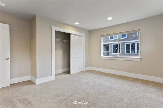 $910,000 | 6502 Southeast 7th Place, Renton, WA 98059