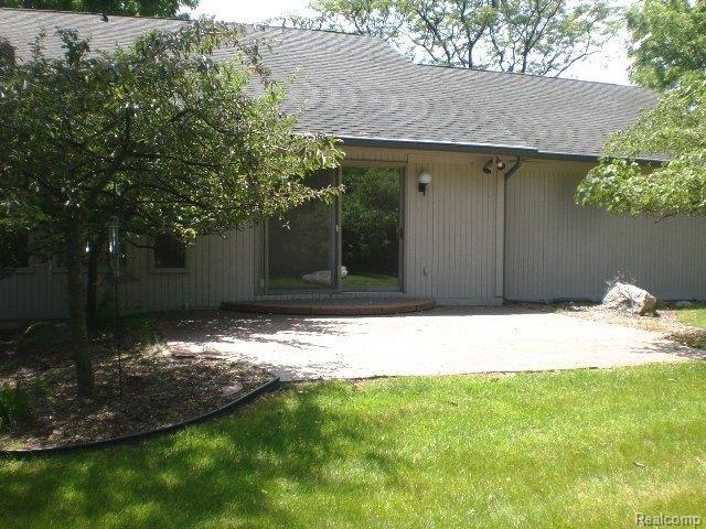 2476 West Tienken Road Rochester, MI 48306 - Photo 25 of 25 patio