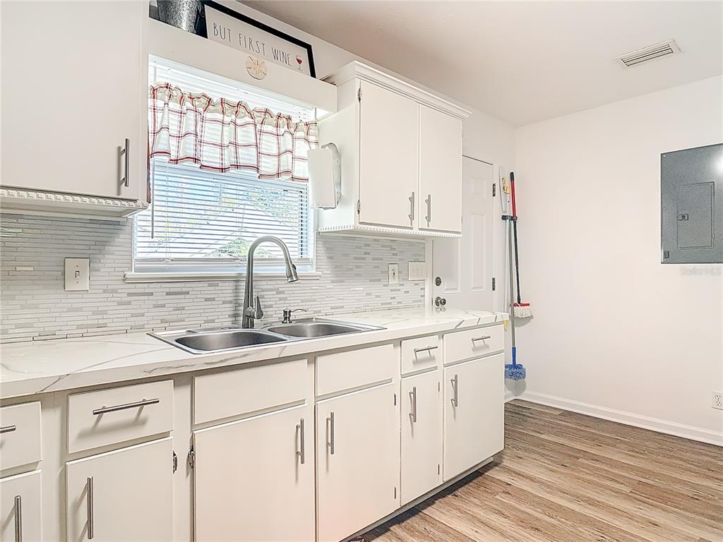 1875 Old Daytona Road DeLand, FL 32724 - Photo 21 of 67