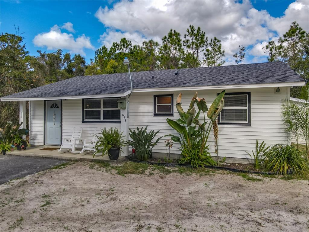 1875 Old Daytona Road DeLand, FL 32724 - Photo 5 of 67