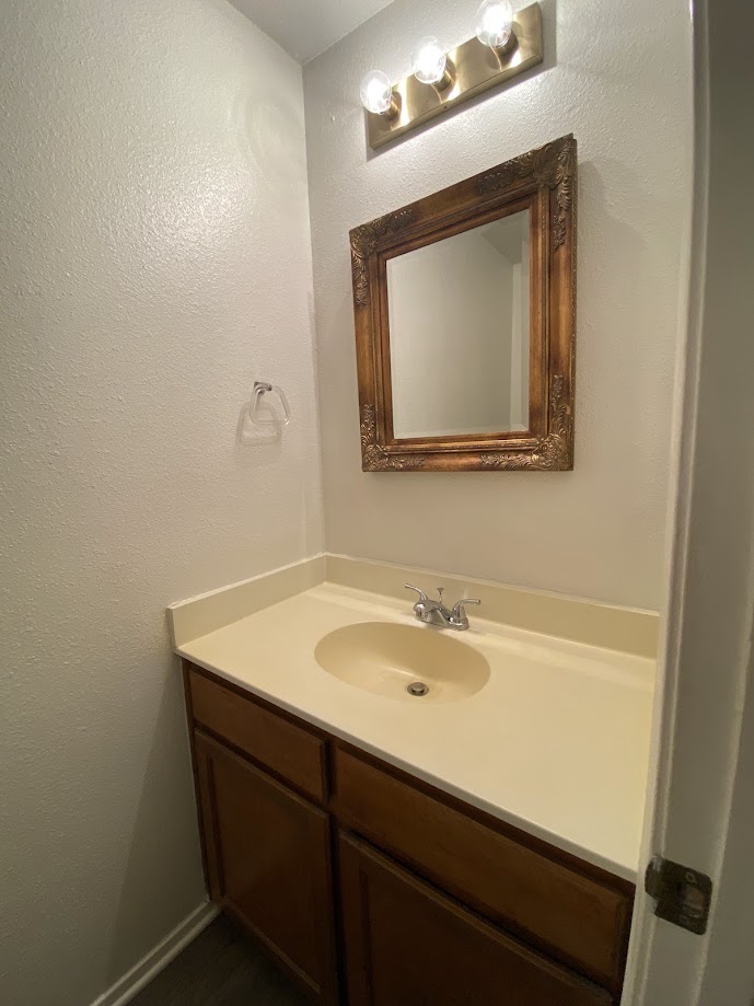 1305 West Villa Maria Road, Unit E103 Bryan, TX 77801 - Photo 2 of 7 Gallery Image 2