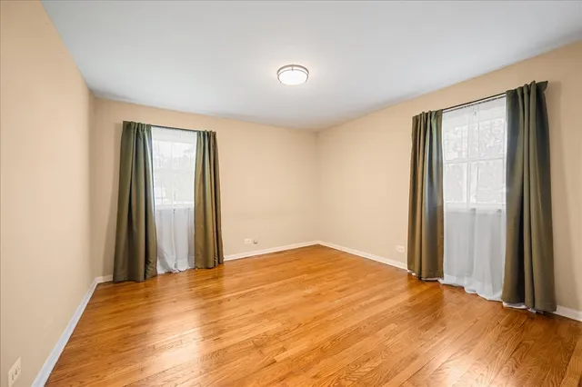 $569,900 | 203 Coldren Drive, Prospect Heights, IL 60070