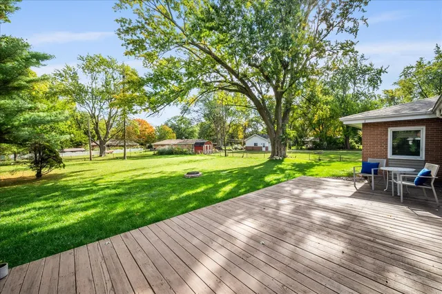 $569,900 | 203 Coldren Drive, Prospect Heights, IL 60070