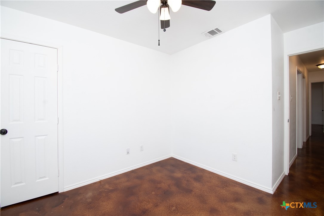 235 North Mary Jo Drive, Unit A Harker Heights, TX 76548 - Photo 15 of 16 a view of a room with a ceiling fan