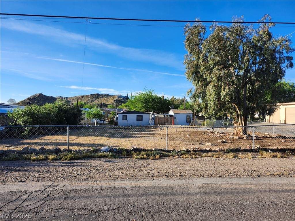 308 Hill Street Searchlight, NV 89046 - Photo 2 of 4
