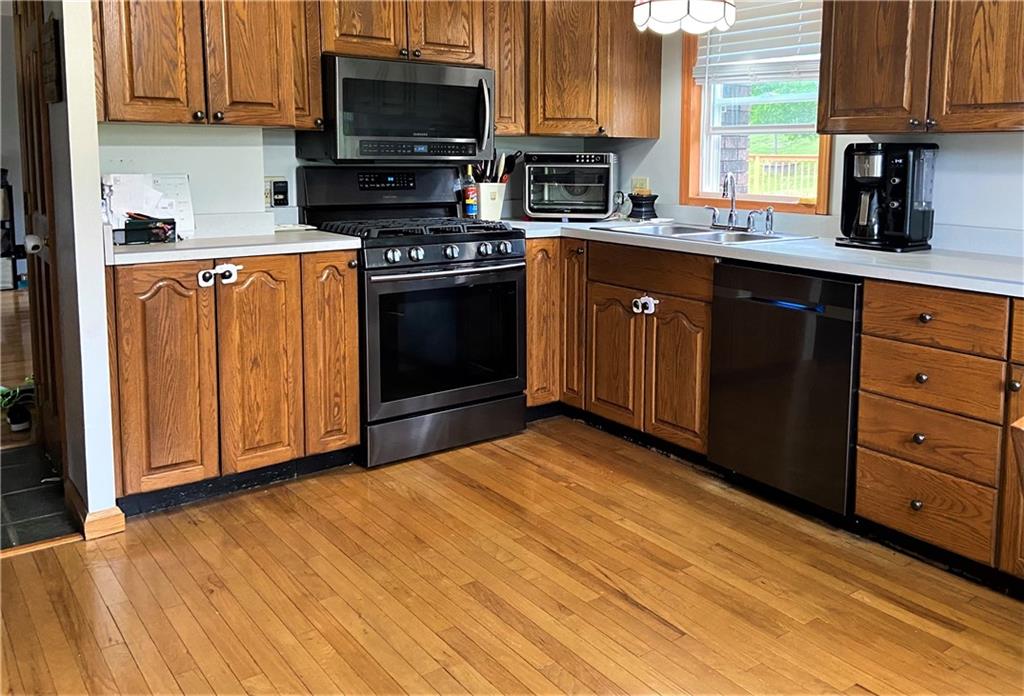 189 Lake Lynn Road Lake Lynn, PA 15451 - Photo 13 of 23