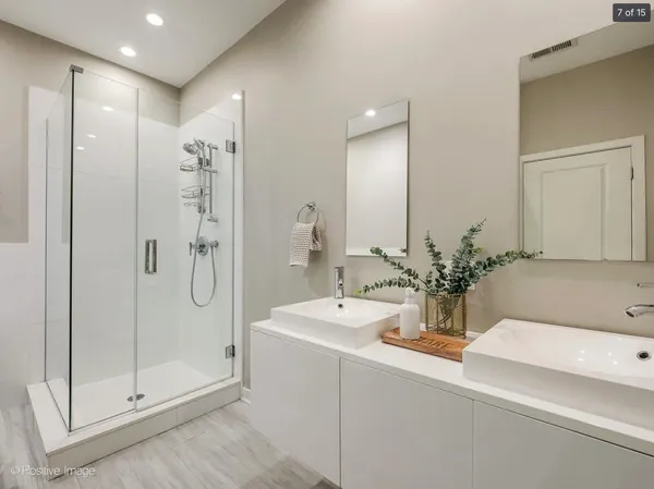 $2,600 | 7353 West Grand Avenue, Unit 1E, Elmwood Park, IL 60707