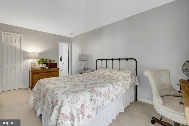 $2,600 | 10205 B Ashbrooke Court, Unit 30, Oakton, VA 22124