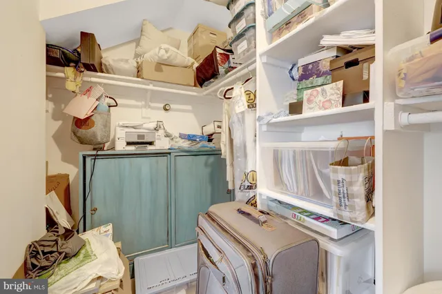 $2,600 | 10205 B Ashbrooke Court, Unit 30, Oakton, VA 22124