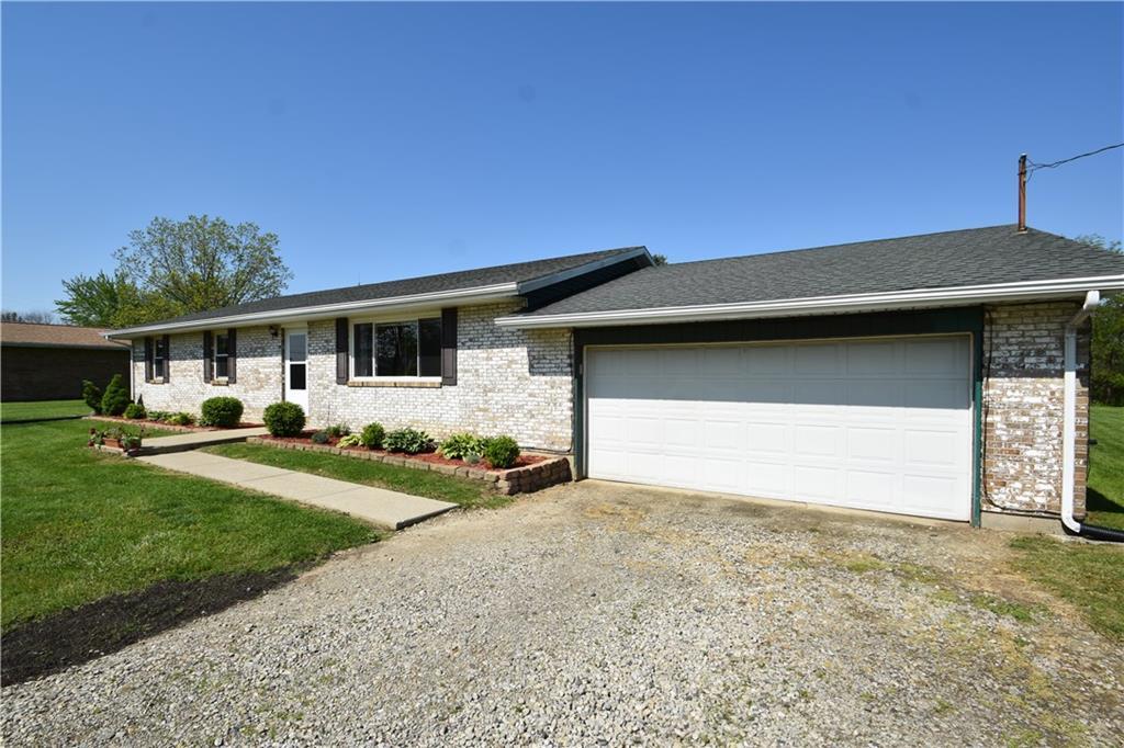 4821 Willow Dale Road Springfield, OH 45502 - Photo 2 of 27