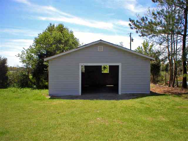 1487 Mahaffey Road Gray Court, SC 29645 - Photo 3 of 6