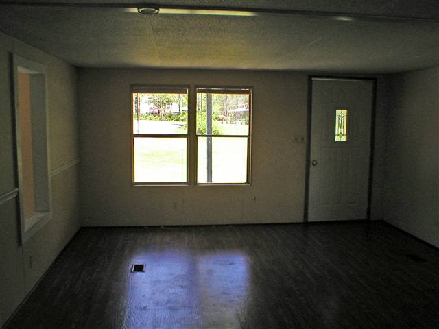 1487 Mahaffey Road Gray Court, SC 29645 - Photo 6 of 6