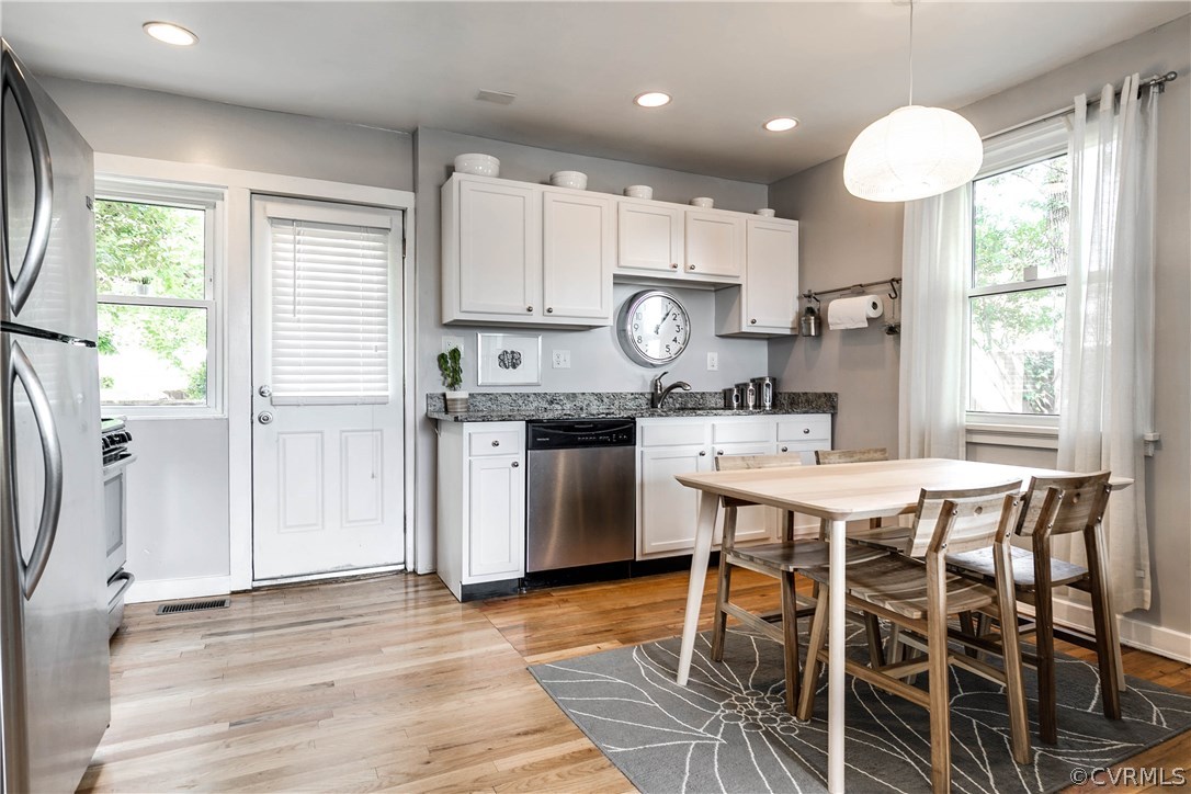 710 Freeman Road Richmond, VA 23221 - Photo 4 of 28 Eat-In Kitchen features recessed lighting and pend